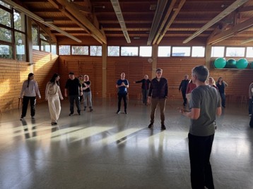 Workshop – Bewegungskoordination und Line-Dance in der Sporthalle